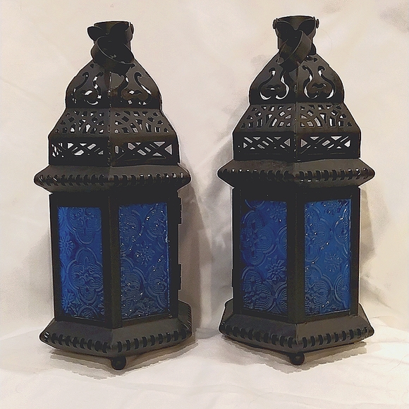 Metal Hanging Candle Holders - Black with Blue stain glass all around. - Picture 2 of 5